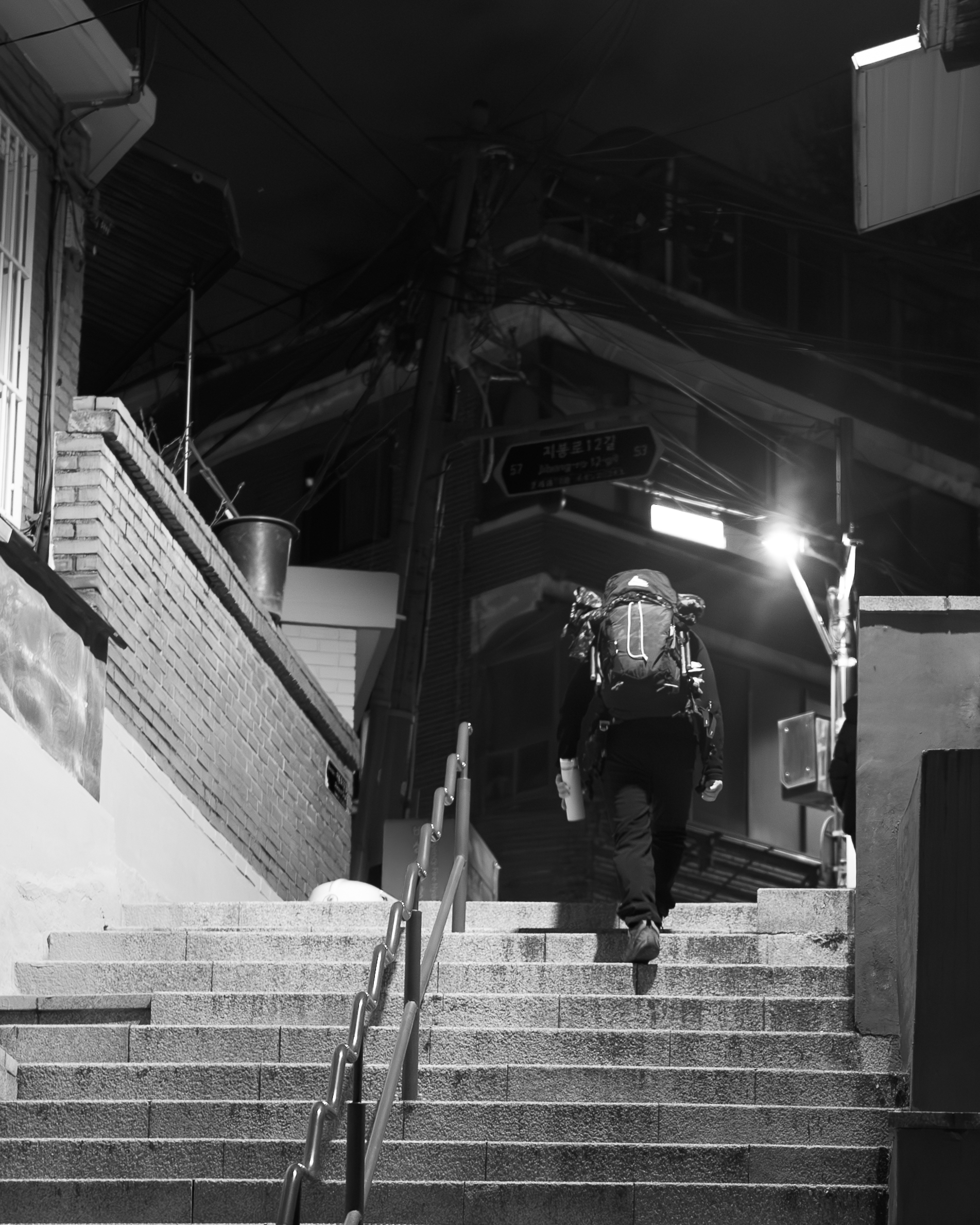 밤거리를 거닐면서도 취미생활을 할 수 있다는 건 축복이다